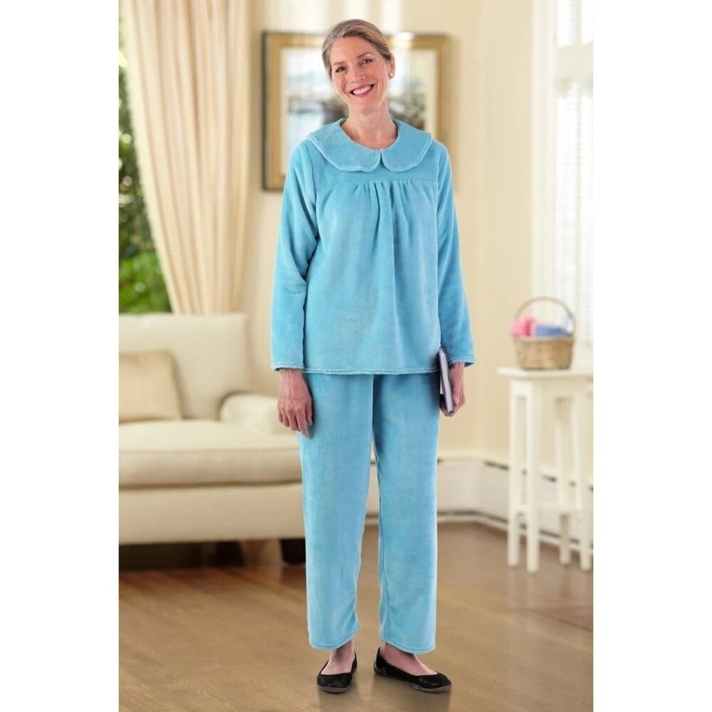 Buck and Buck Pajama Set Womens Size Medium Large Easy Dressing Fleece 2 Piece